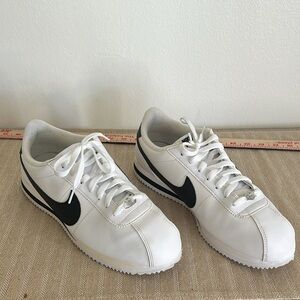 Nike Cortez size 11
